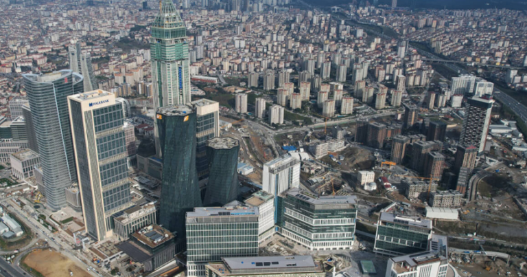 İstanbulla bağlı ŞOK iddia: “Böyük və dağıdıcı zəlzələ gözləyirik” İstanbulla bağlı ŞOK iddia: “Böyük və dağıdıcı zəlzələ gözləyirik”