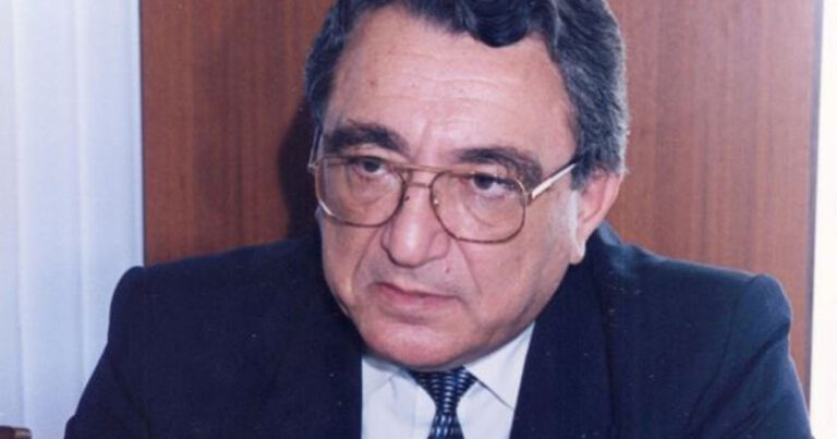 Azərbaycanın Çindəki sabiq səfiri vəfat etdi Azərbaycanın Çindəki sabiq səfiri vəfat etdi