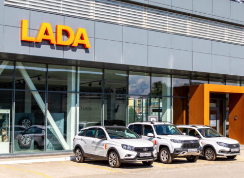 AvtoVAZ 2023-cü ildə rekord sayda Lada avtomobili istehsal edib