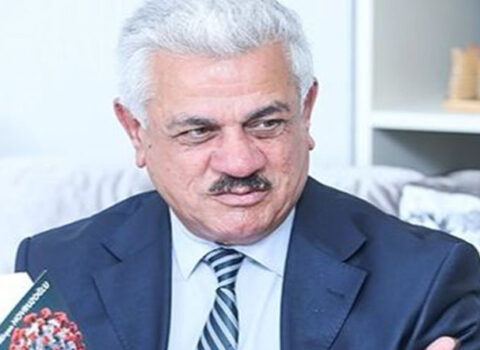 Azərbaycanda professor məhkəmə zalında həbs edildi