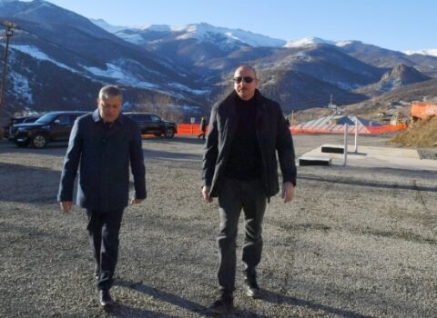 İlham Əliyev Daşaltı kənd məscidində – FOTOLAR