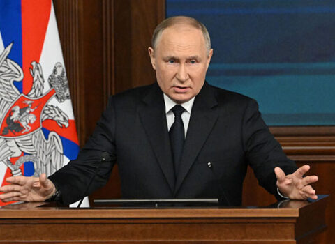Putinə Belqoroda raket hücumu haqda məruzə olundu