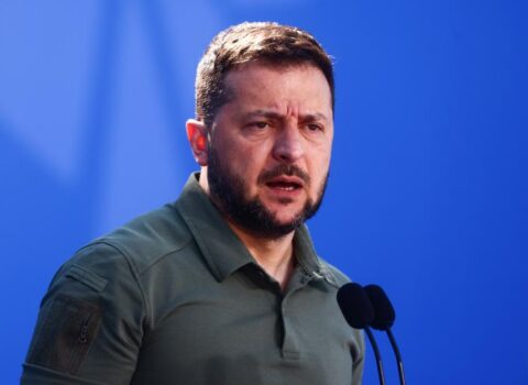 “Ukrayna eyni anda 26 helikopteri məhv etdi” – Zelenksi