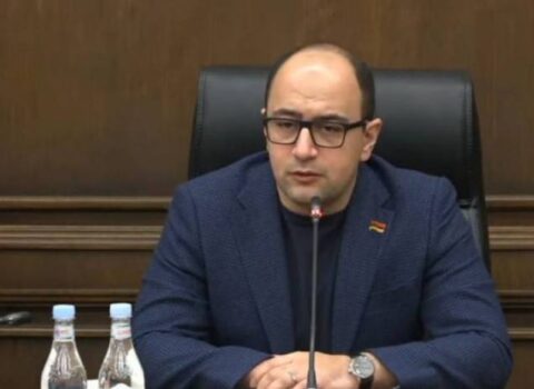 Müxalifət nümayəndəsi Ermənistandakı siyasi məhbuslardan danışdı