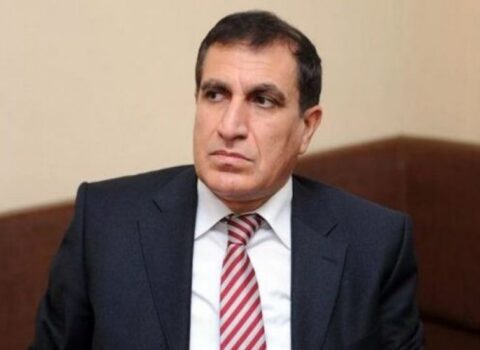 Əjdər Ol yenidən məhkəmə qarşısına çıxarılır