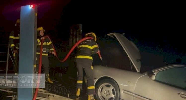 Kürdəmirdə avtomobil anidən yandı – FOTOLAR