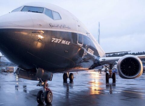 ABŞ “Boeing 737” MAX 9-un istismarını dayandırır