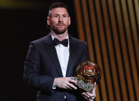 Messi qonşusunun sərvətini 25 milyon dollar ARTIRDI