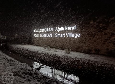 Ağıllı kəndin qarlı gecəsi – FOTOLAR