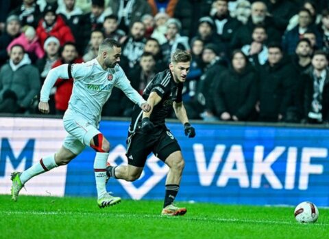 “Beşiktaş” qələbə qazandı