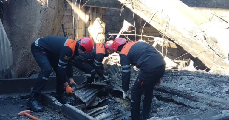 Cəsədi tapılanlardan biri qadındır Cəsədi tapılanlardan biri qadındır