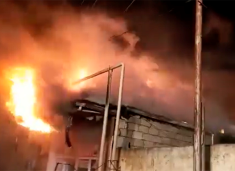 Sabunçuda mağazada YANDI