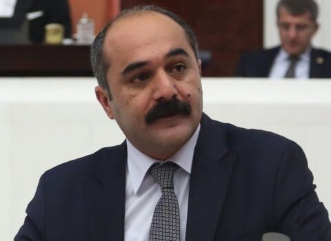 “Kürddür, PKK-ya görə istintaq olunub”  – AŞPA-da əleyhimizə səs vermiş türkiyəli deputatın dosyesi