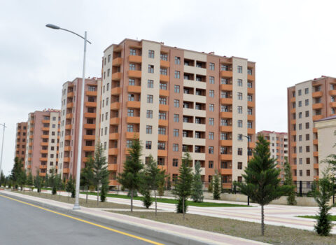 Yeni yaşayış binalarında “ev pulu” niyə fərqli məbləğlərlə tələb olunur? – Ekspertdən AÇIQLAMA