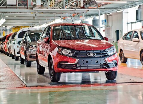 “AvtoVAZ” bəzi “Lada”larda qiymətləri aşağı salacaq
