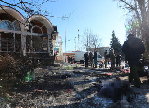 Donetsk atəşə tutuldu – Ölən və yaralananlar var