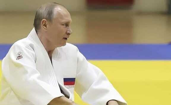 Putin hər gün neçə saat idman etdiyini AÇIQLADI Putin hər gün neçə saat idman etdiyini AÇIQLADI