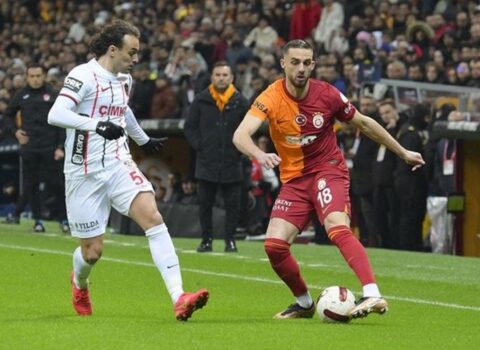 “Qalatasaray” son dəqiqə qolu ilə qalib gəldi