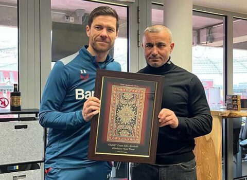 Qurban Qurbanovdan Xabi Alonsoya maraqlı hədiyyə – FOTO