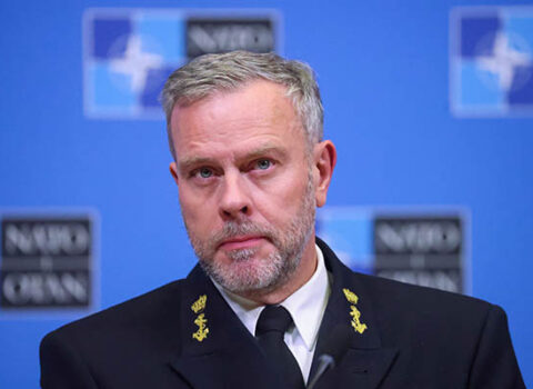NATO admiralı: “Rusiyanın ambisiyaları Ukraynadan kənara çıxır”