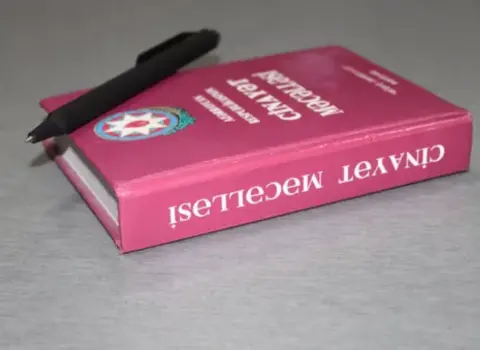 Vəkilin intiharı ilə bağlı cinayət işi açıldı