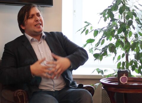 “Baydenin buna ehtiyacı yox idi, müharibə əlavə xərclər və səs itkisidir” – Konstantin Paxalyukla MÜSAHİBƏ