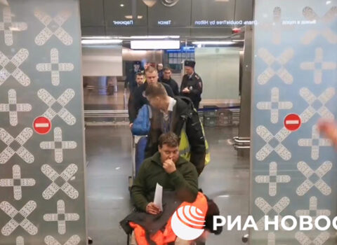 Dəhşətli qəzadan sonra aeroportda belə qarşılandılar – VİDEO