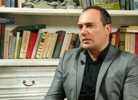 “Türkiyə ərəb dünyasında dominant olmağa çalışır” – Armen Petrosyan