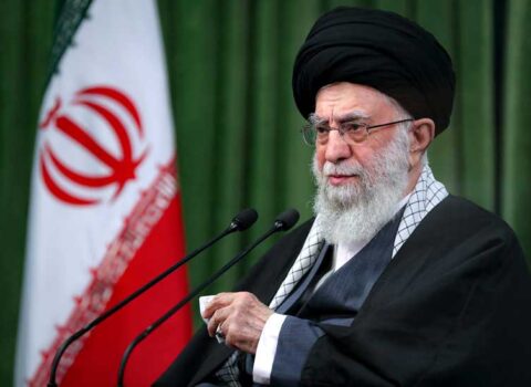 Xamenei ABŞ ilə birbaşa münaqişədən çəkinməyi əmr etdi