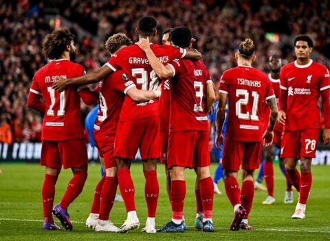 “Liverpul” “Çelsi”ni darmadağın edib