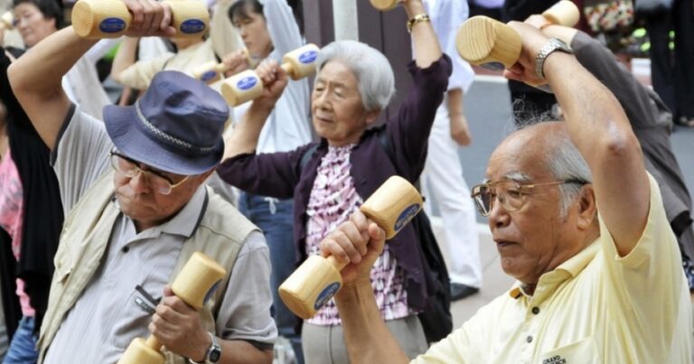 Yaşlı insanların tənhalığı Yaponiyanın əsas probleminə çevrilib – STATİSTİKA