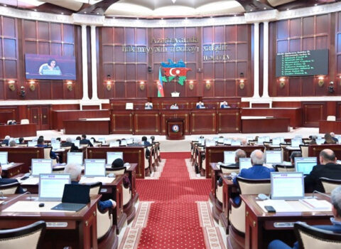 Sabaha Milli Məclisin iclası çağırıldı