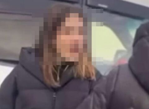 Bütün ölkənin danışdığı məktəbli qızdan şok AÇIQLAMA: “Vecimə deyil” – VİDEO
