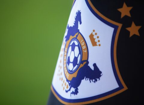 Dünya mətbuatı “Qarabağ”dan yazır: “Qüruru ilə oynadı”, “top atəşinə tutdu”…