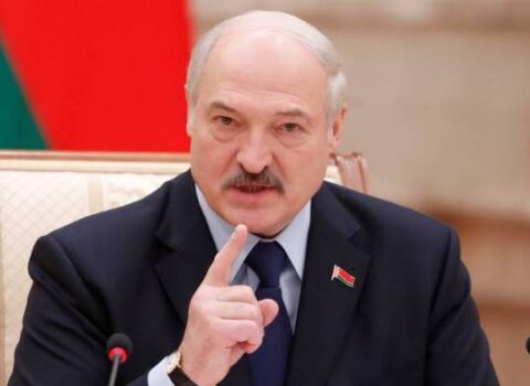 Lukaşenko: “Rusiya torpaqlarını Belarusa birləşdirmək istəyirlər”