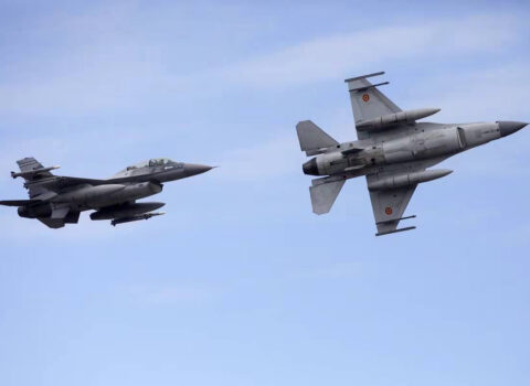 Rumıniya Rusiyanın Odessaya hücumu ilə bağlı F-16-ları havaya qaldırdı
