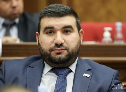 Vaaqn Aleksanyan: “Ermənistan Konstitusiyası qeyri-legitimdir”