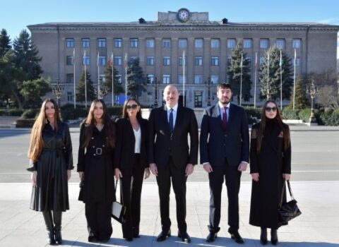 Prezident və ailəsi Xankəndidə – FOTOLAR