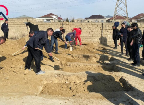 Beş məzar… – FOTOLAR