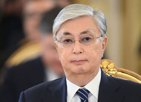 Tokayev Rusiyaya gedir