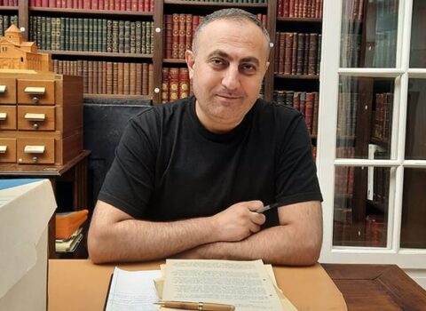 “Ermənistan tarixi” dərsliyi saxtalaşdırılıb” – Poqosyan