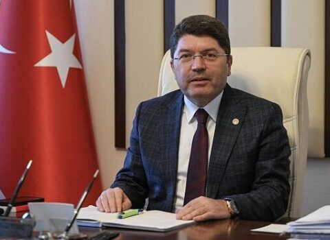 İstanbulda qanlı hücum: 34 nəfər saxlanıldı