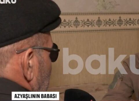Atası tərəfindən döyülən azyaşlı qızın babası DANIŞDI: “Məni zorla maşına oturtmaq istədilər” – VİDEO