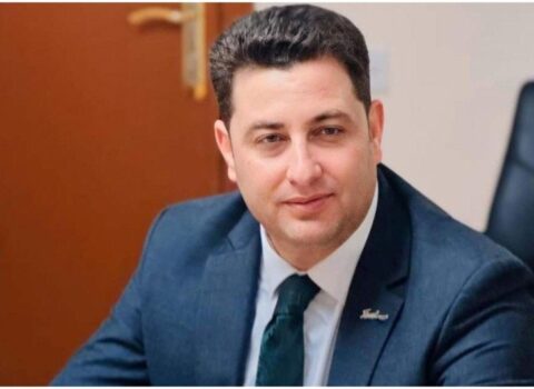 Fətəli Axundzadə vəzifəsindən azad olundu