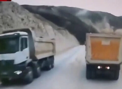 Ərzincandakı torpaq sürüşməsindən daha bir Görüntü – VİDEO
