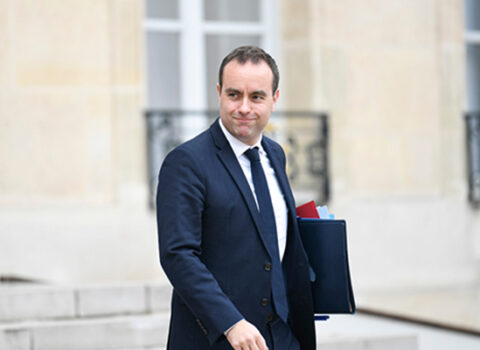 Fransanın müdafiə naziri: “NATO-dan asılı olmayan ordu yaratmalıyıq”