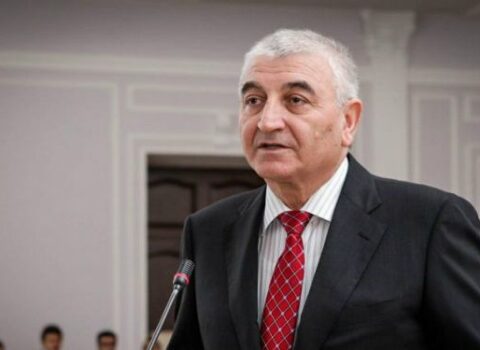 MSK sədri jurnalistlərin seçki məntəqələrində fəaliyyətinə aydınlıq gətirdi