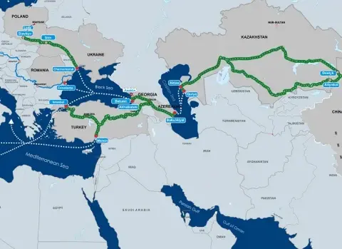 Husilər dünyanı internetsiz qoyacaqları ilə hədələdi