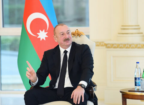 “Bizim ordularımız bir yumruq anlamına gəlir” – İlham Əliyev