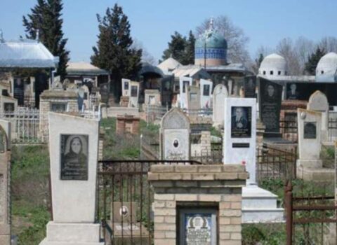 Sumqayıtda DƏHŞƏT: Qəbiristanlıqda gənc oğlanın meyiti tapıldı